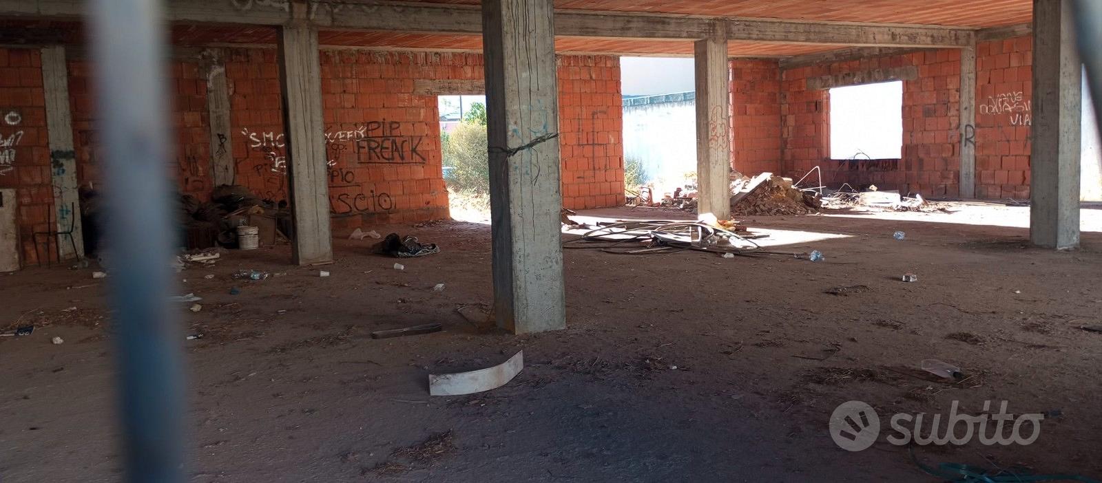 Terreno Edificabile 798 mq con Rustico 2400 MC - Vista 4