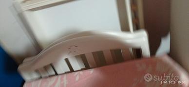 lettino con mobiletto 