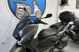 Yamaha X-Max 400