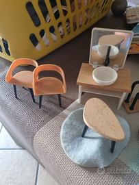 Mobilio e accessori per casetta bambole