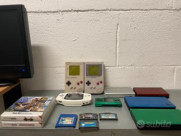 Lotto Console Portatili Nintendo con giochi