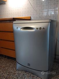 Lavastoviglie Zanussi