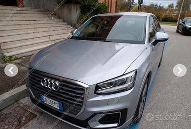 Audi Q2 35 2.0 tdi Admired 150cv s-tronic my20