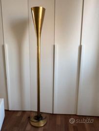 Lampada da terra Flute