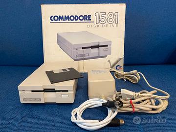 Commodore Disk Drive 1581 con scatola