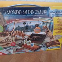 IL MONDO DEI DINOSAURI  CLEMENTONI