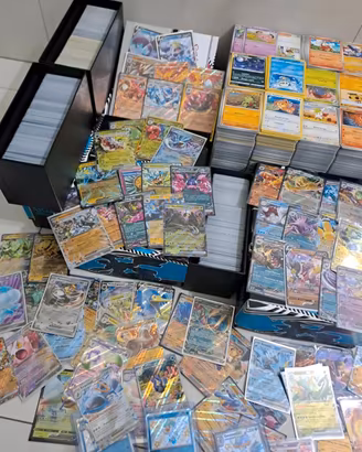 lotto 250 carte Pokémon nuove originali 