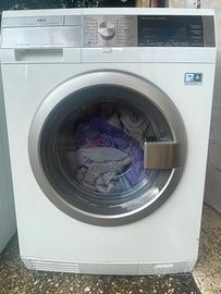 Lavatrice AEG 9kg A+++ 1600giri