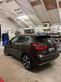 Nissan Qashqai 4WD 1.6 130cv n-connect