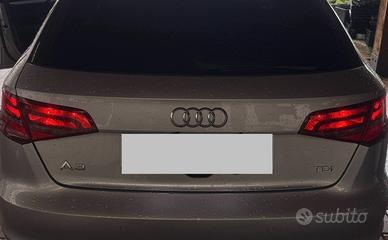 Fanali posteriori Audi A3 8v originali alogeni