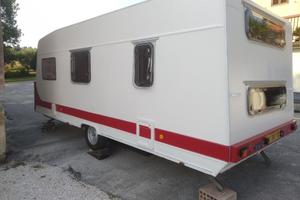 Roulotte camperizzata - 2023 - valuto permuta