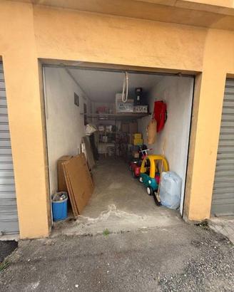 Box / Garage di 15 m² a Nichelino