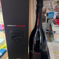Magnum contadi Castaldi ducati special edition