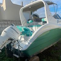 Coverline 640 cabin