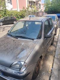 Fiat 600 anno 2003 900cc