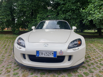 S2000