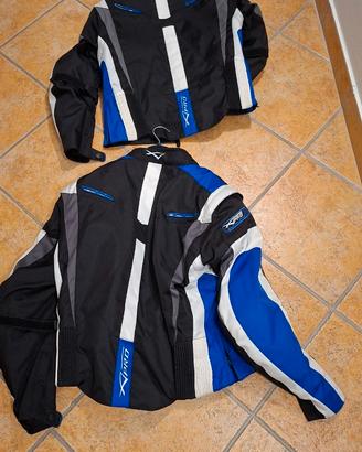 2 giacche da moto.taglia L e l'altro s/m.