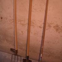 ATTREZZI GIARDINAGGIO