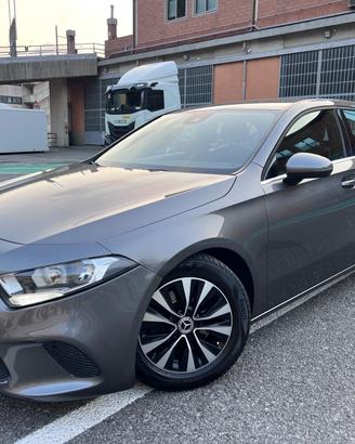 Mercedes-benz A 180 d Motore 2.0 Automatic