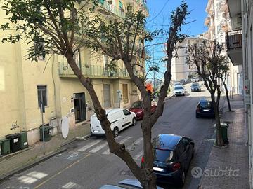 Appartamento di 100 m² con 3 locali a Salerno