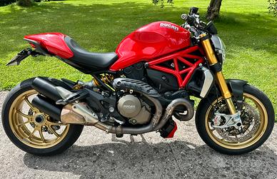 Ducati Monster 1200S 2014