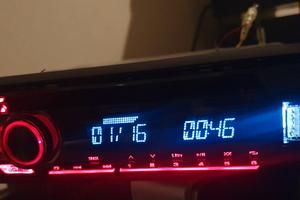 AUTORADIO STEREO PIONEER CD USB PERFETTAMENTE FUNZ