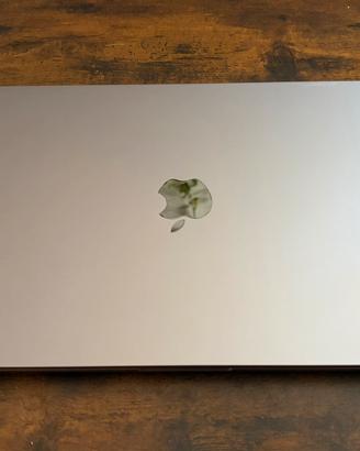 MacBook air M2 15.6’’+ custodia