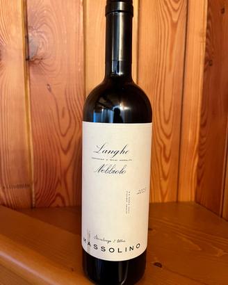 due casse di nebbiolo massolino