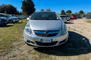 Opel Corsa 1.2 5 porte SOLAMENTE 113.000 KM