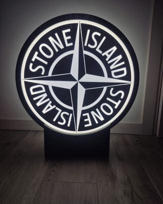 Insegna stone island