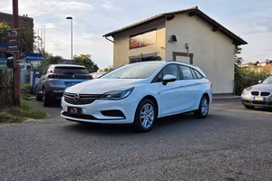 Opel Astra 1.4 Ecotec Sports Tourer Dynamic