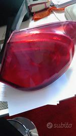 faro alfa romeo Giulietta 2013 posteriore