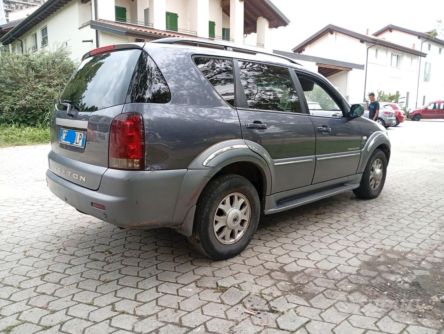 KG Mobility Rexton 2005 photo 2