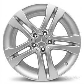 1 Cerchi da 18' in Lega - Mercedes Benz - Gla A156