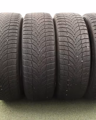 Gomme Nexen Winguard Sport 215 65 16 inverno