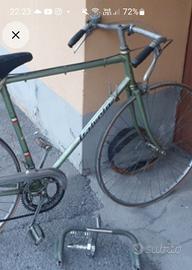 Bici da corsa italvelo e accessori