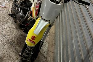 Moto cross kayo