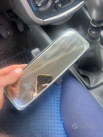 Specchietto retrovisore interno auto