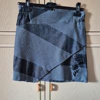 Desigual minigonna taglia M fantasia geometrica 