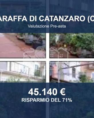 Immobile in asta di 237 m² con più di 5 locali a C