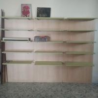 Parete attrezzata per negozio 