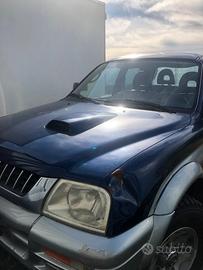 MITSUBISHI Altro modello - 2002