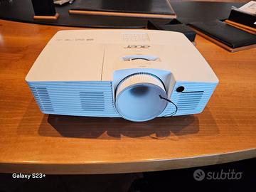 Proiettore ACER H6517ABD