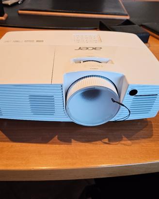 Proiettore ACER H6517ABD