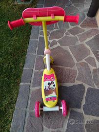 Monopattino Masha & Orso a tre ruote