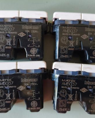 n.4 pezzi BTICINO Matix AM5037