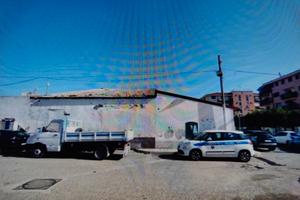 Capannone Via Pastificio vicino Questura