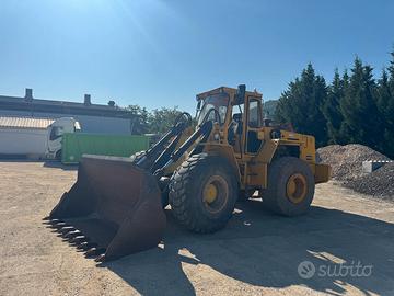 Pala gommata Volvo 4500