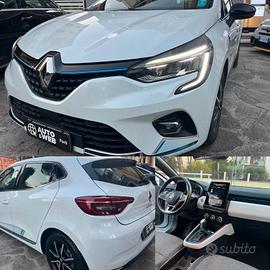 RENAULT CLIO HYBRID E-TECH RS LINE 140cv NEOPAT