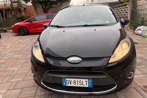 Ford Fiesta 1.4 TDCi Titanium ok neo patentati